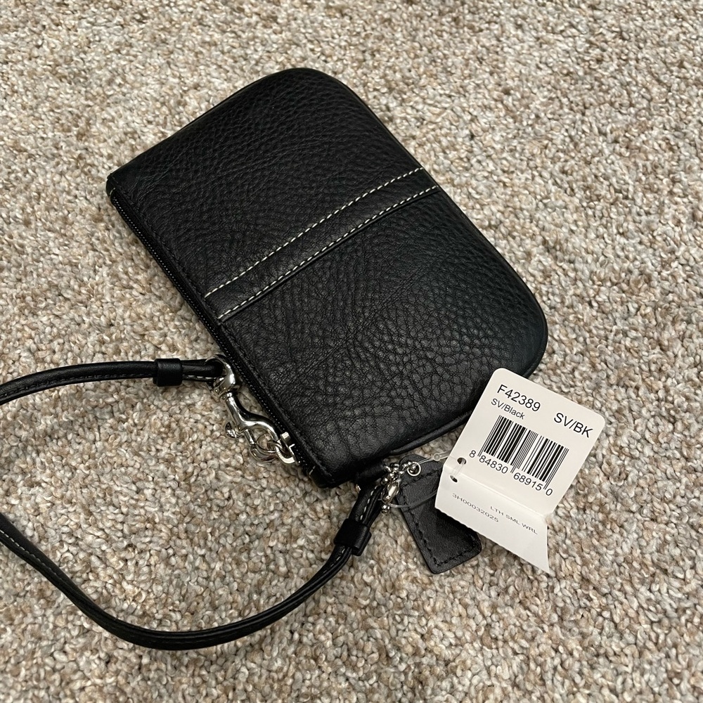 NWT Black Coach wristlet